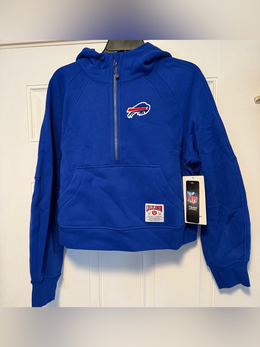 Lululemon women’s m/l scuba oversized half zip hoodie- nwt